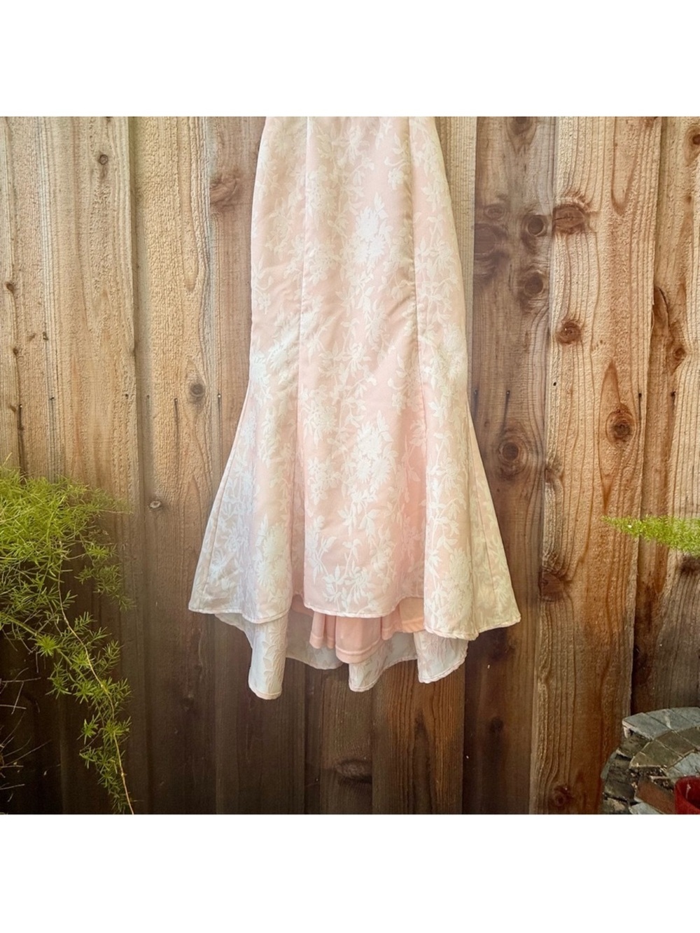 Blush Pink Floral Jacquard High-Low Mermaid Midi Dress 🌿 - Picture 6 of 11